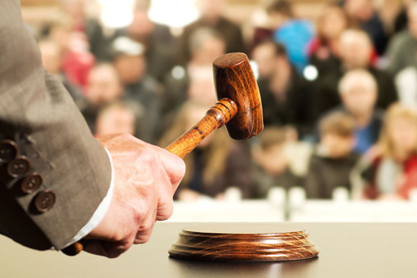 How to Win Online Auctions Without Overpaying